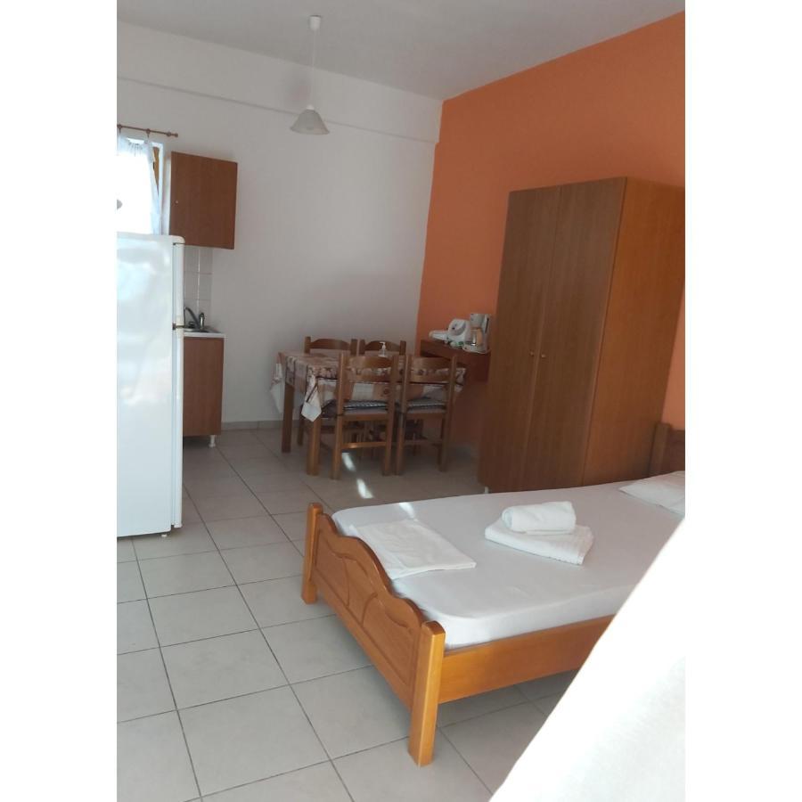 Artolithia Apartments Riza  Екстер'єр фото